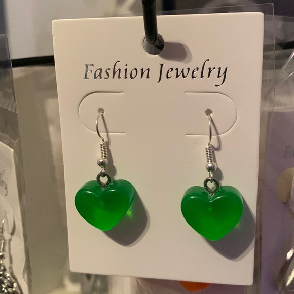 🛍️Heart Earrings💚3for$13🛍️ - Picture 1 of 3